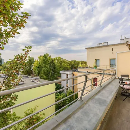 Apartment Bright Air-conditioned Close To Pge Narodowy By Renters *