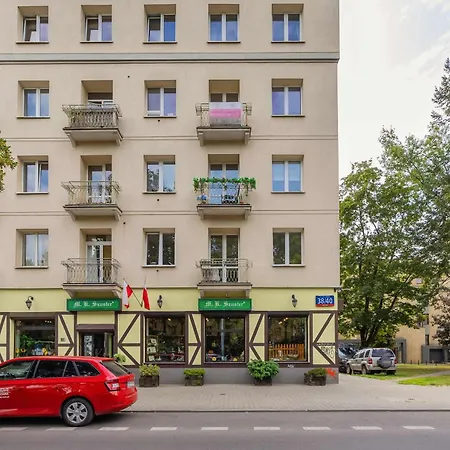 Bright Air-conditioned Close To Pge Narodowy By Renters * Varsóvia